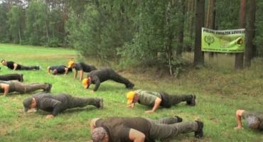 Koło Łowieckie Bóbr w Obornikach Wielkopolskich pompuje dla Sandry - VIDEO